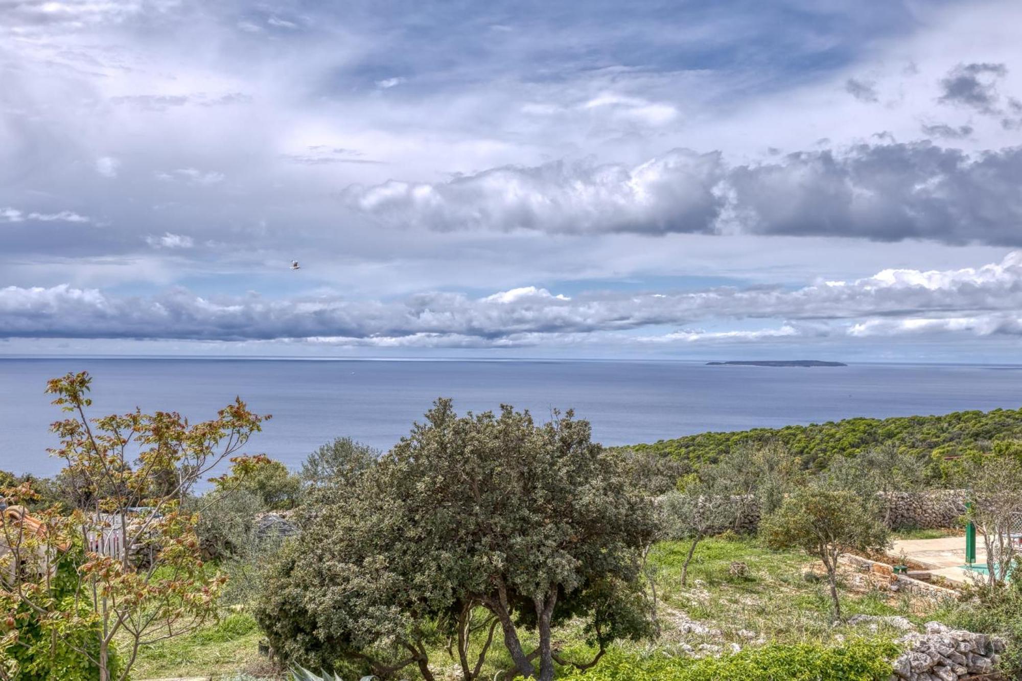 App Bonic Apartment Veli Lošinj Стая снимка